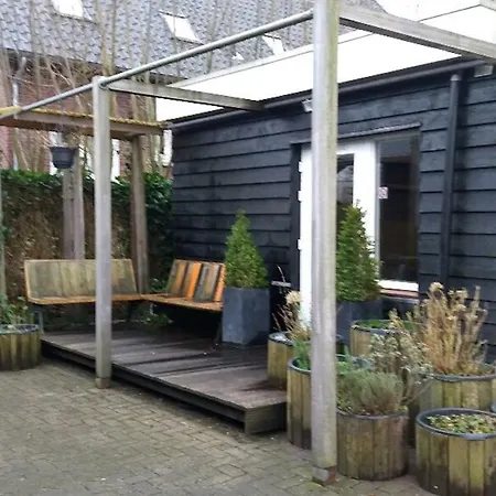 Apartment Hannahhoeve Private House With Wifi And Free Parking For 1 Car Weesp